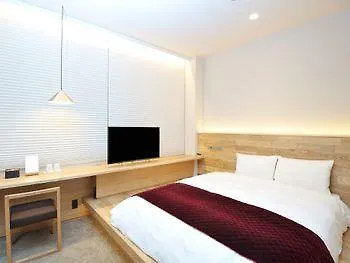 Hotel Androoms Osaka Hommachi
